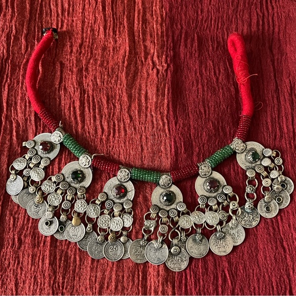 *Vintage* Handmade Middle Eastern Coin Choker (1990’s) - Picture 1 of 9